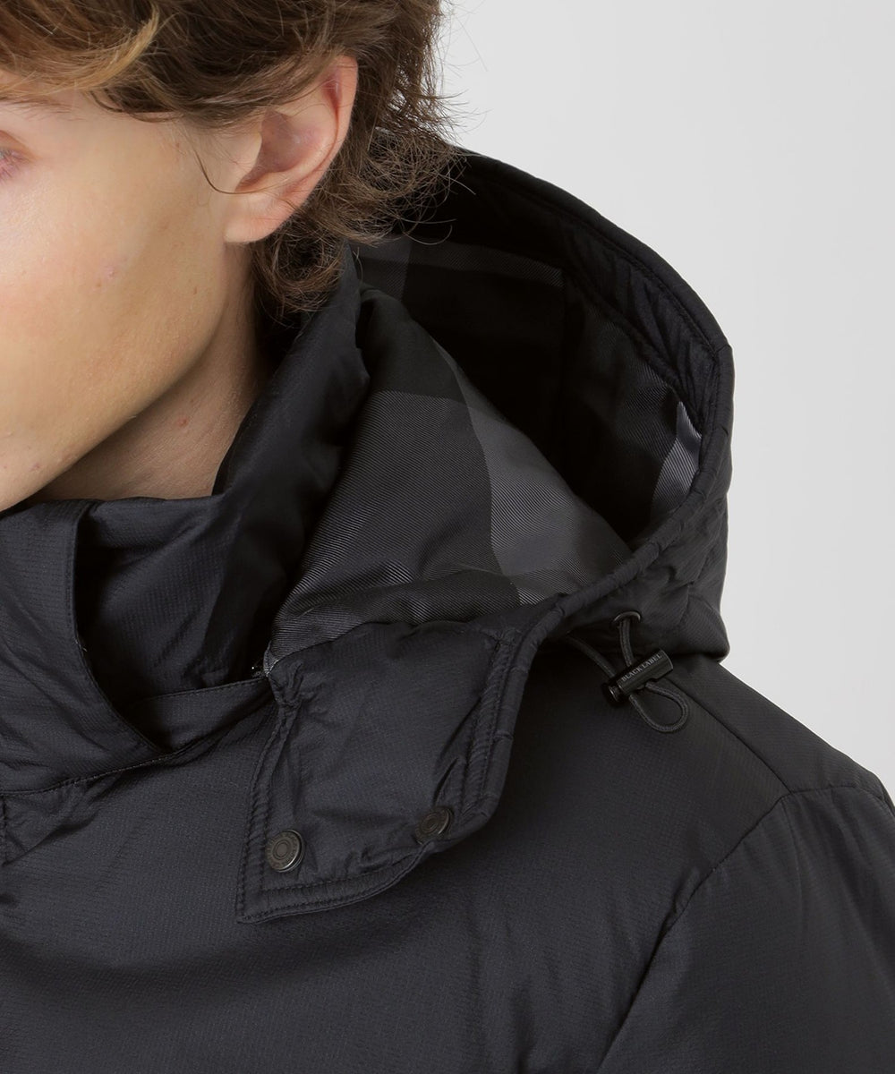 一部店舗限定】ナイロンリップストップスポーツダウン（ブルゾン