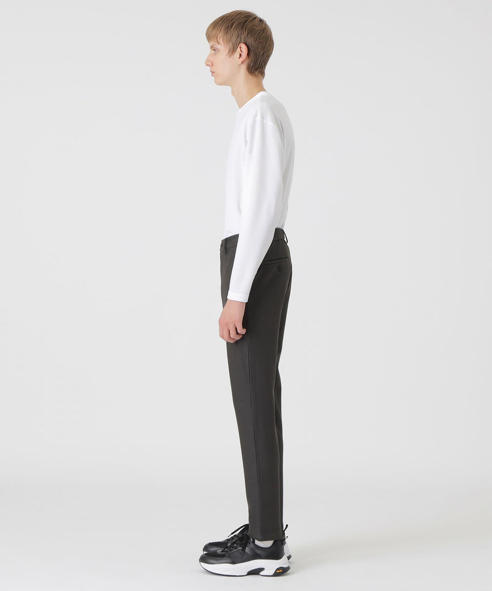 BLACK lab.】ライトウェイトダウンファブリックトラウザーズ