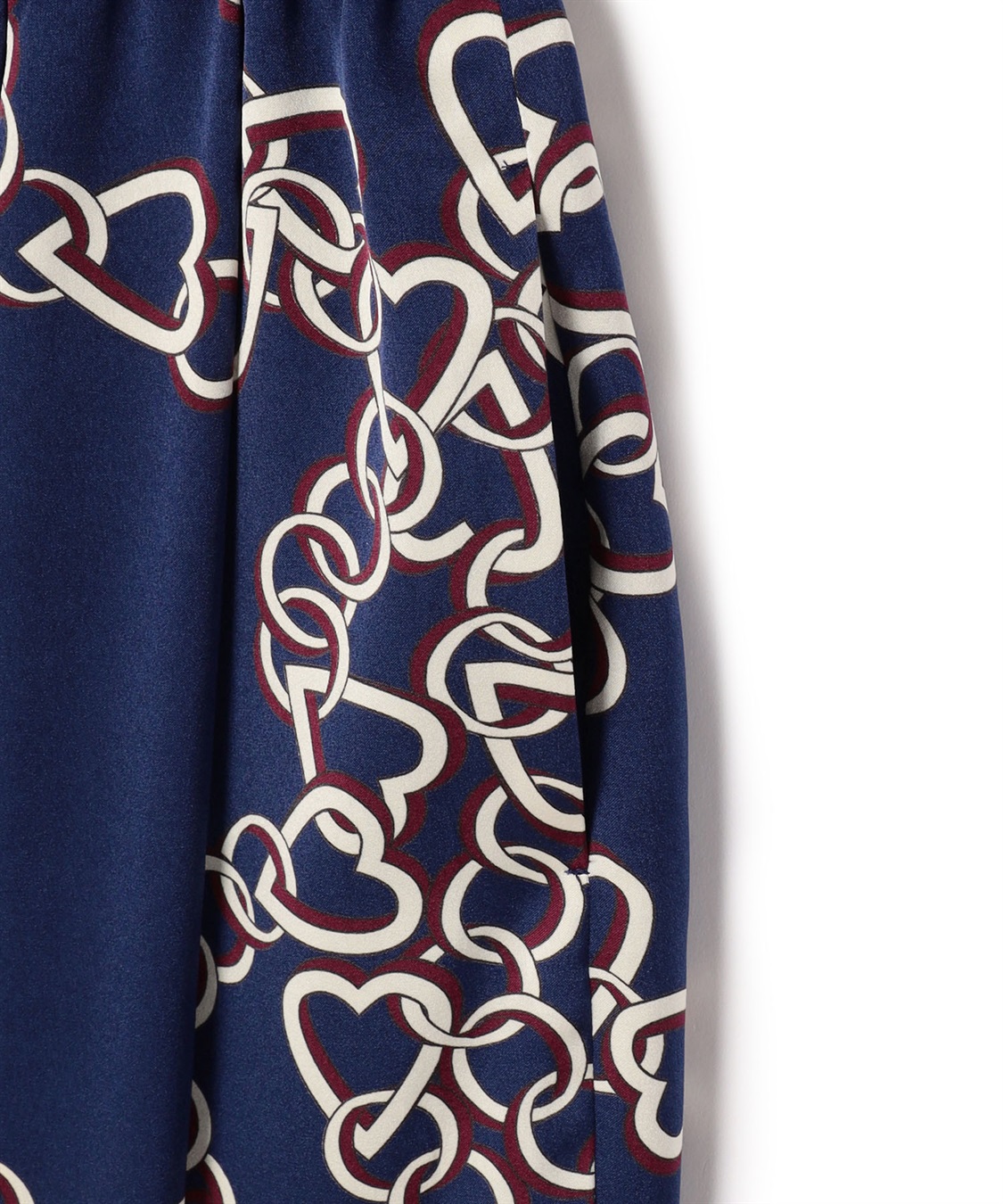 ハートチェーンプリントボウタイワンピース 49AV JUNKO SHIMADA