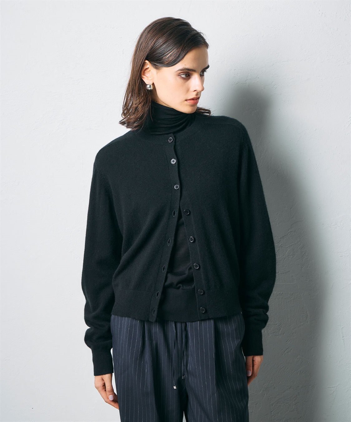 CASHMERE100%】カシミヤクルーネックニットカーディガン N.O.R.C