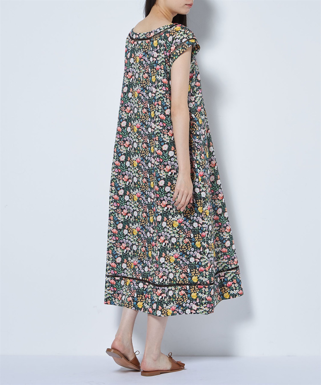 ガーデンプリントワンピース 49AV JUNKO SHIMADA｜クロスプラス公式