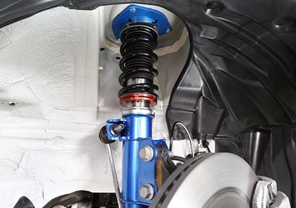 CUSCO車高調サスキットのコダワリ」