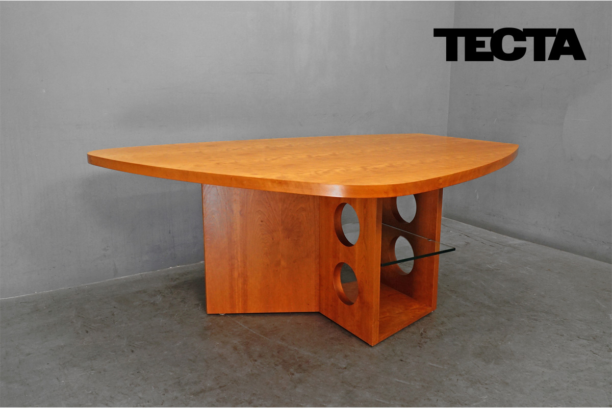 TECTA（テクタ）M21 ダイニングテーブル チェリー 買取｜バウハウス