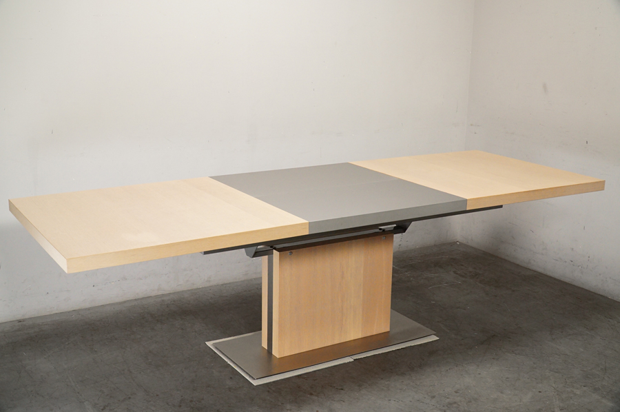 Boconcept (ボーコンセプト) テーブル 高価買取-アドア東京-港区 Occa