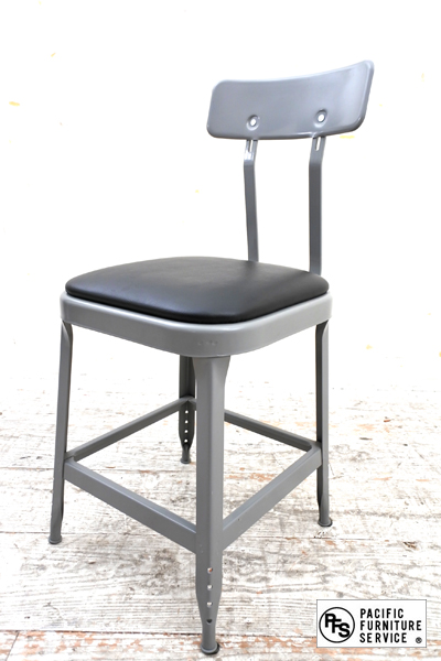 LYONスツール P.F.S. パシフィックファニチャー 廃盤品 2脚セット