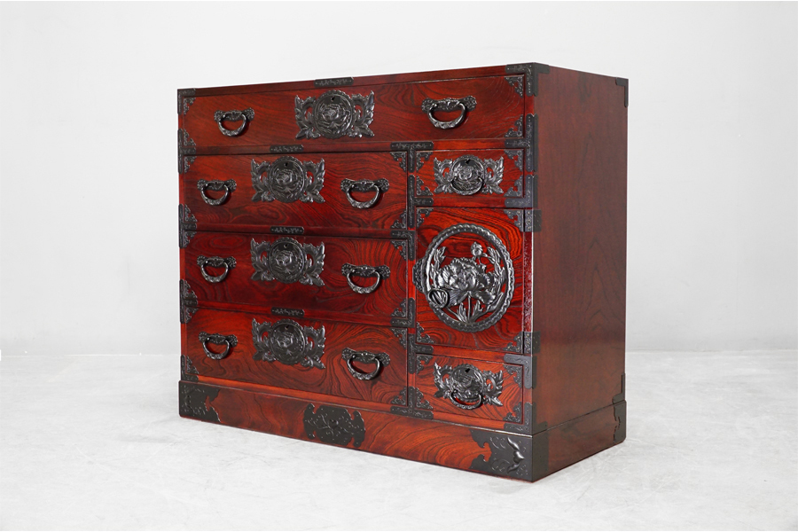 仙台箪笥 高価買取-アドア東京-港区 欅産業 拭き漆塗り 4段整理箪笥 用