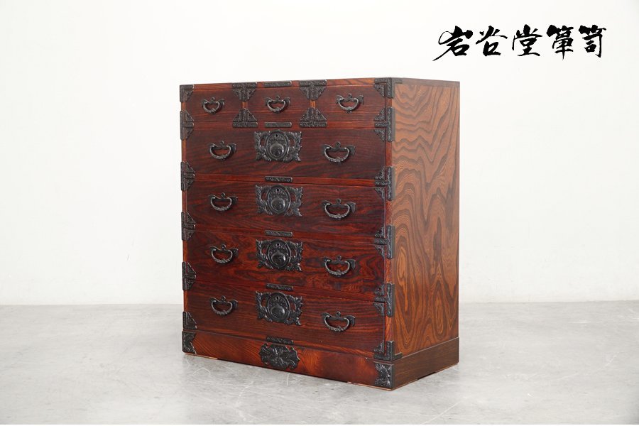 岩谷堂箪笥 高価買取-アドア東京-港区 4段 車箪笥 チェスト 欅 漆 南部