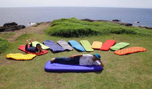 寝心地No. 1はどれだ!?「シートゥサミット」のすべてのマットに寝て