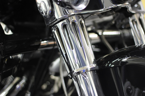 DEEP CUT フォークブーツ カバー - Arlen Ness | アンバーピース