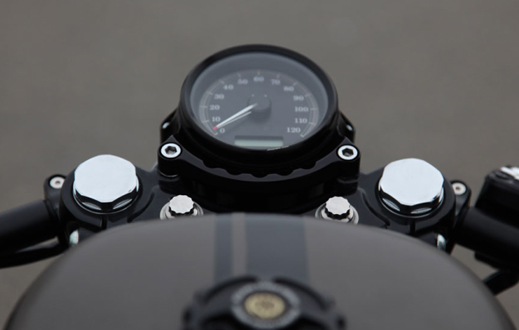 CAFE GAGE ヘッドライトリロケーター - ROLAND SANDS DESIGN