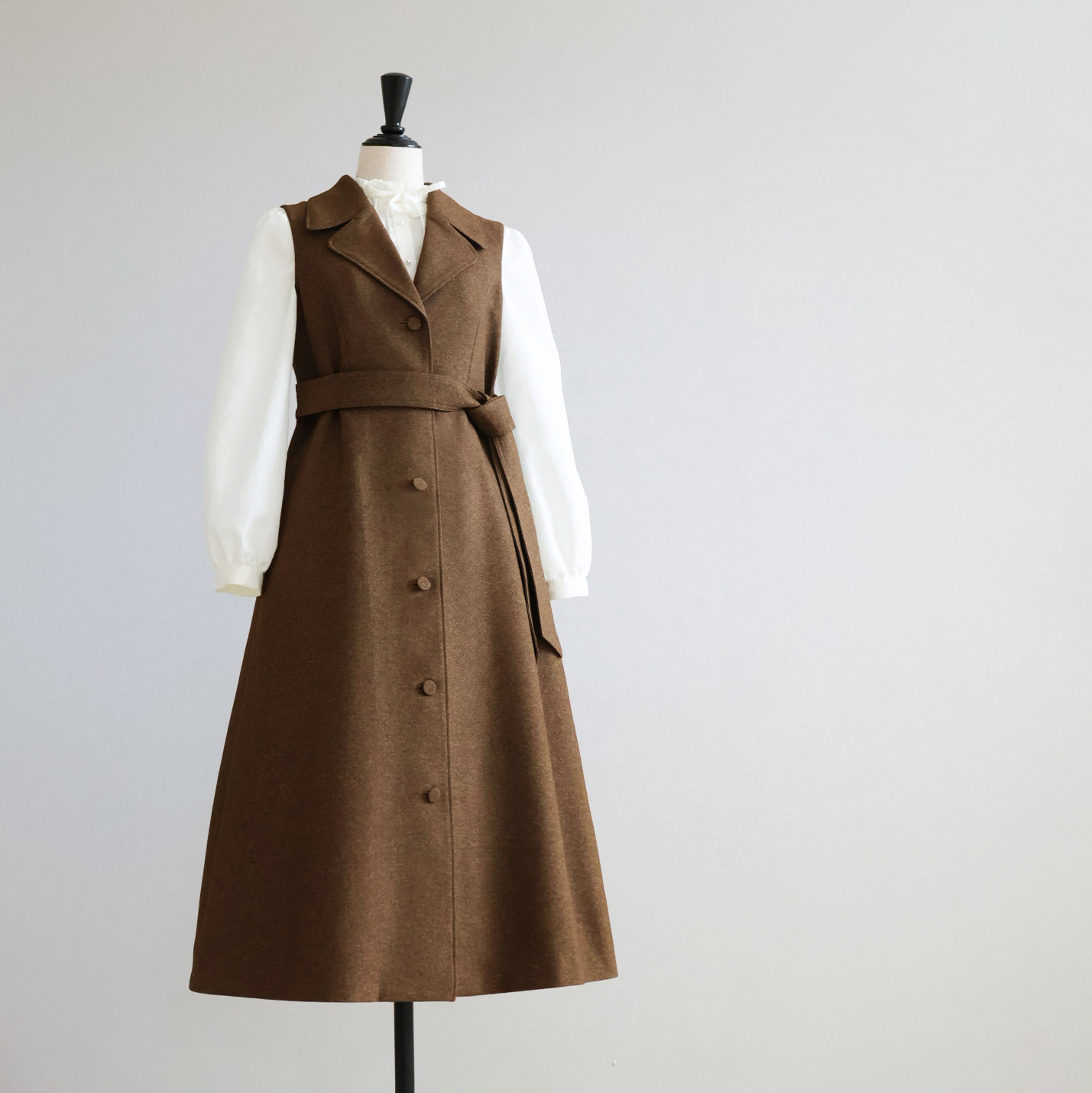 リボンベルト付き テーラードジレワンピース【JM2432BF】 商品詳細