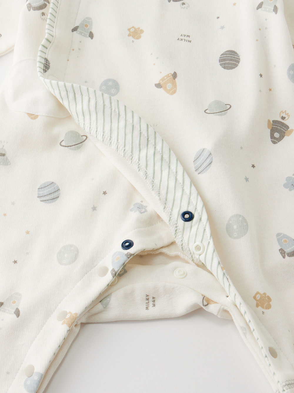 mocmof】宇宙柄かんたんロンパース | ロンパース・カバーオール(品番