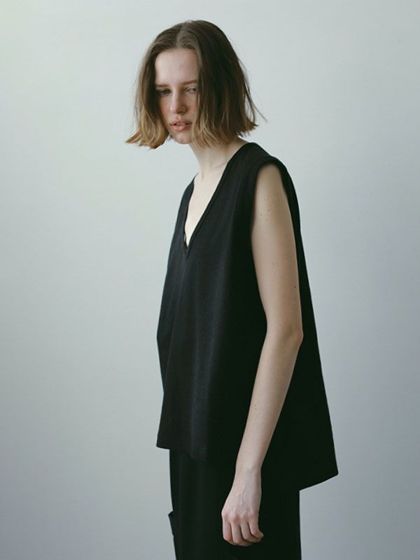 ETRE TOKYO - ヘンプコットンスリーブレスプルオーバー - BLACK