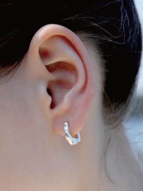 TEN. - 【両耳用】シマーピアス SV シルバー シンプル デザイン ユニ