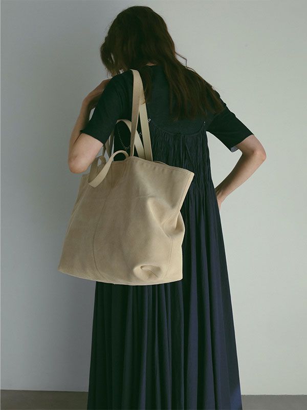 ETRE TOKYO - スウェードビッグトートバッグ - LIGHT BEIGE | ADDICT
