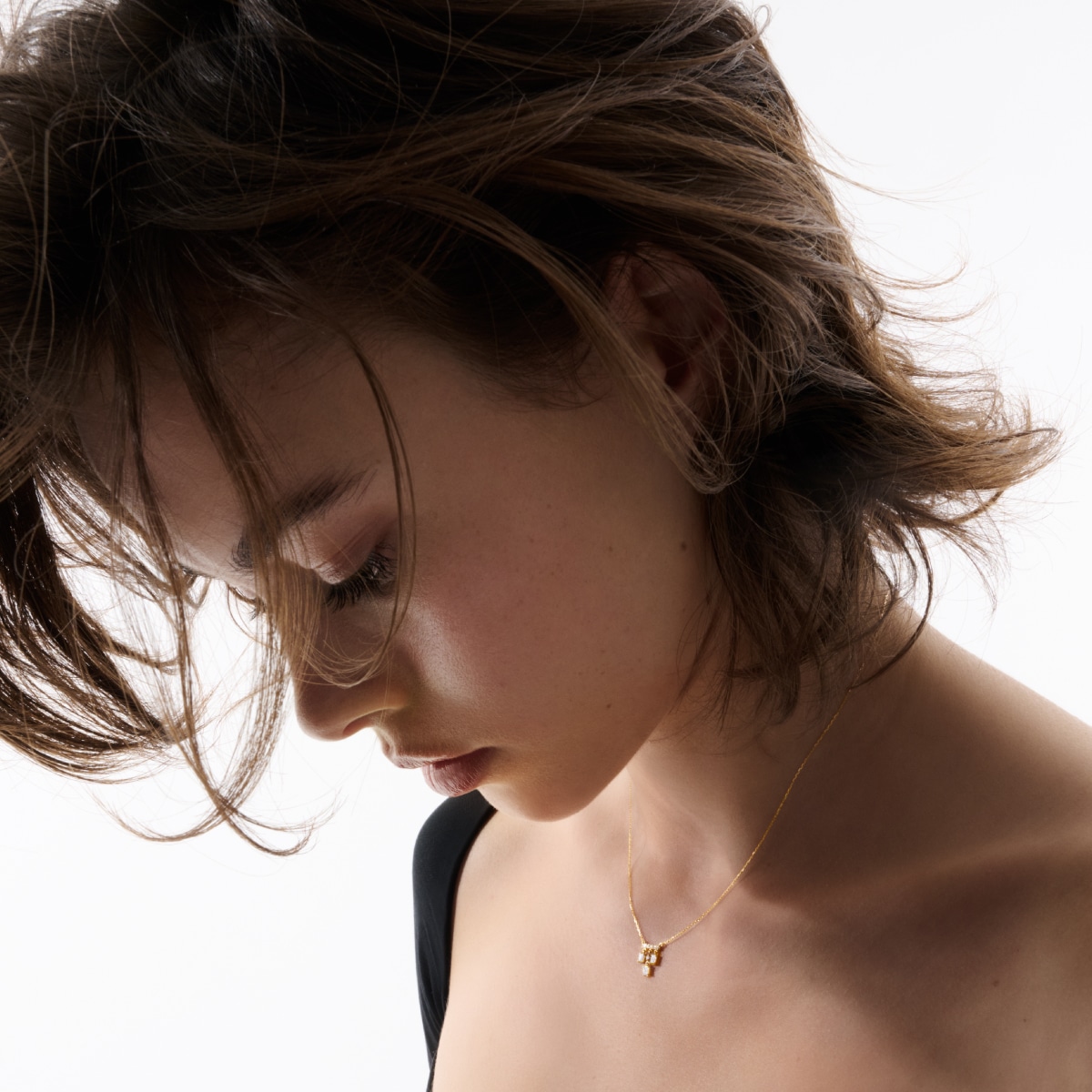 シャンデリアスウェイプチ ネックレス | AHKAH / アーカー | 【公式