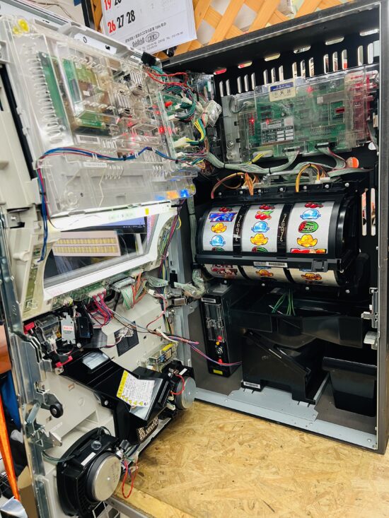 キン肉マン ～キン肉星王位争奪編～ スロット実機 買取致しました｜愛