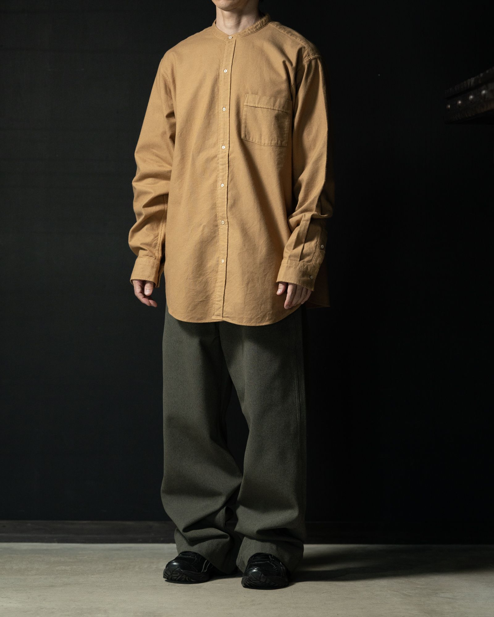 T.T - 【ラスト1点（16）】Lot.104 Band Collar Shirt Camel - TAIGA