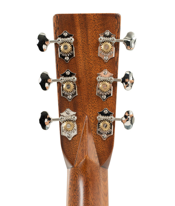 2025 Martin HD-28 Standard Spruce/Rosewood Dreadnought Acoustic