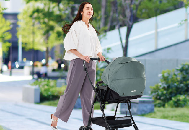 ラクーナエアー プラス コンパクト(ベビーザらス限定モデル