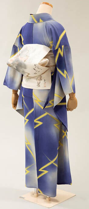 谷崎潤一郎をめぐる人々と着物 ～事実も小説も奇なり～ | 弥生美術館