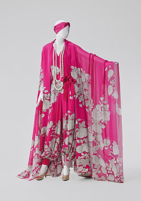 生誕100年 森英恵 ヴァイタル・タイプ | 国立新美術館 | 美術館・展覧