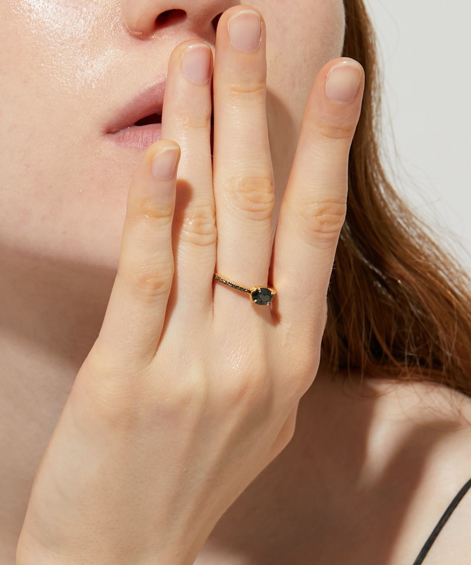 elafonisi] london blue topaz pave diamond eternity ring｜ARTIDA