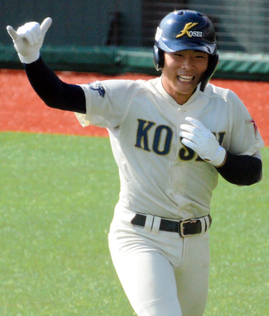 八戸学院光星、6番打者の本塁打で流れ引き寄せる 高校野球東北大会