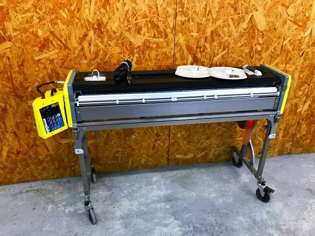 立川市にて極東産機製自動クロス糊付機[Hiβ‐G DASH] JUNK品を買取り