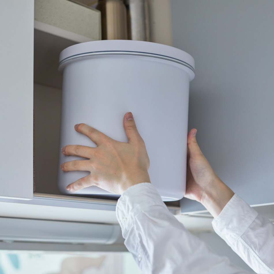 食材のおいしさを長期間キープ！ 全自動真空保存容器「AUTO FRESH