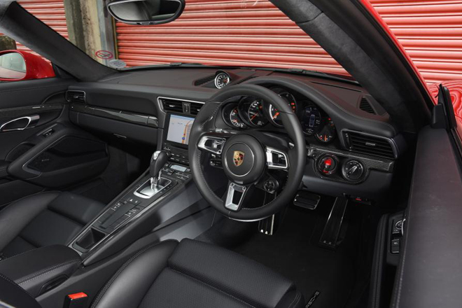 ポルシェ911ターボS | AUTOCAR JAPAN