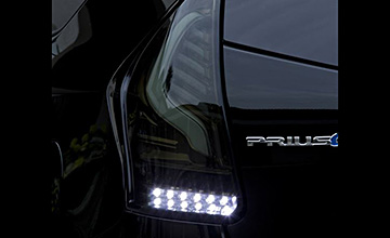 プリウスα40系用ジュエルLEDテール・シーケンシャルウインカータイプ