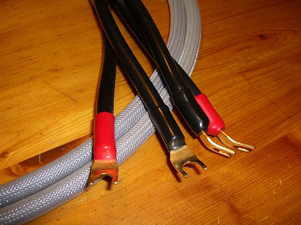 SILTECH(シルテック)の銀導体スピーカーケーブルを導入しました