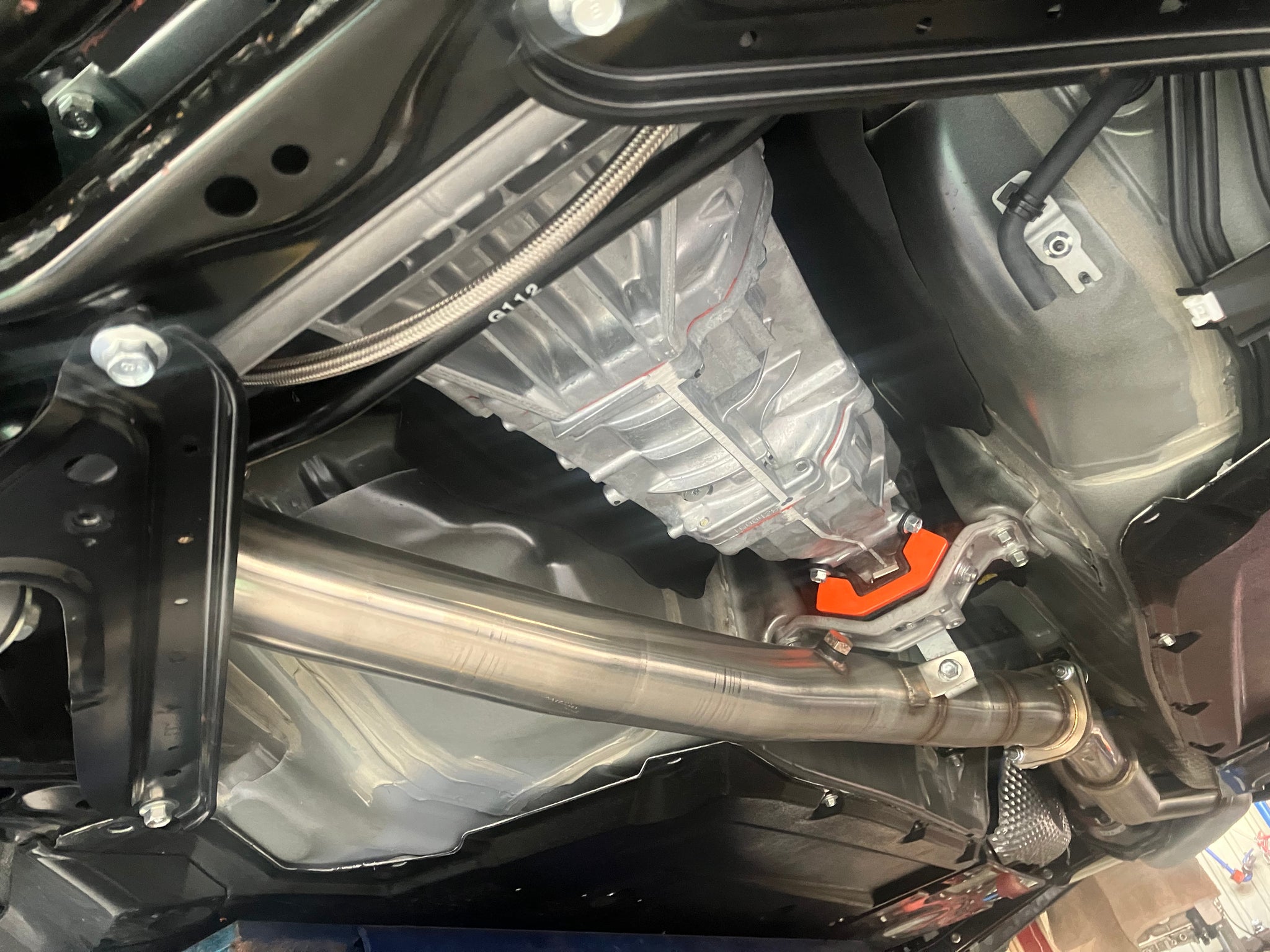 トランスミッションマウントブッシュ [6 MT] [ZC6/ZN6 ZD8/ZN8] – AVO