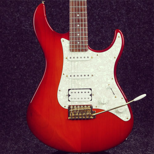 Yamaha Pacifica 312 | Specifications