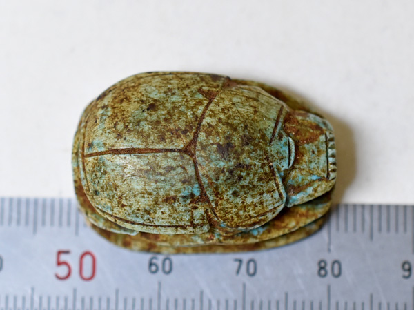 2412】古代エジプトファイアンス製スカラベ(フンコロガシ),とんぼ玉