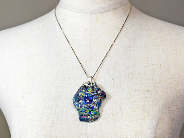 2412】古代ローマングラス極上虹色銀化残欠片シルバー装飾丸環付