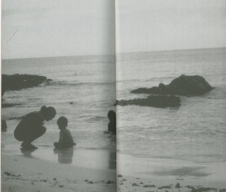 MARK BORTHWICK SOCIAL DOCUMENTARIES AMID THIS PIST マーク・ボス