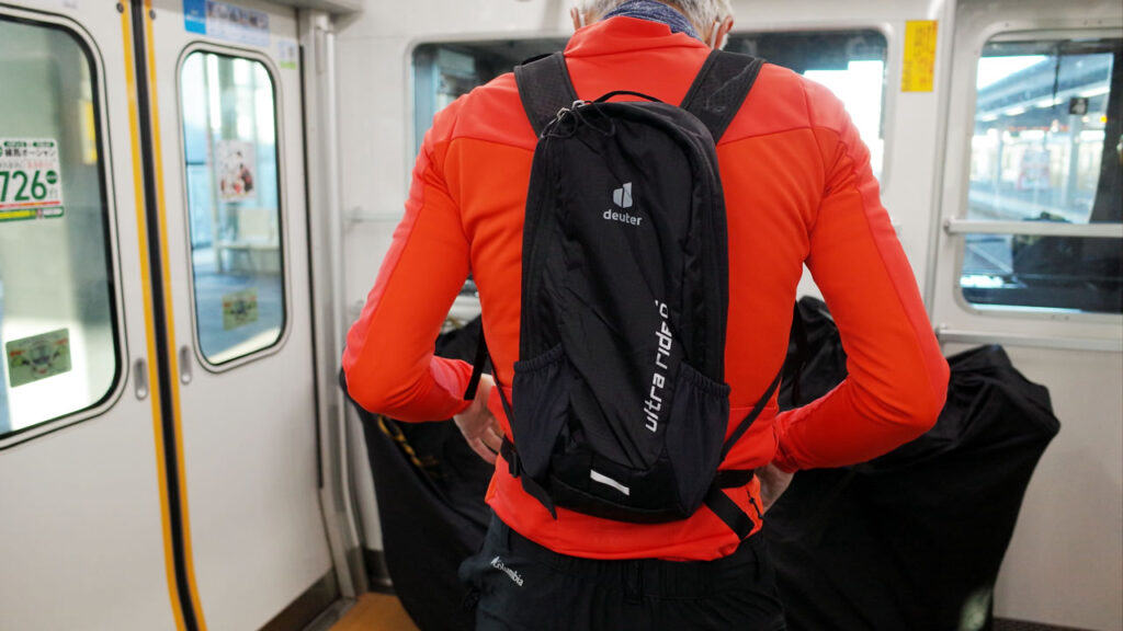 ロードバイク用リュックの最小・最軽量クラス!? ドイター・ウルトラ