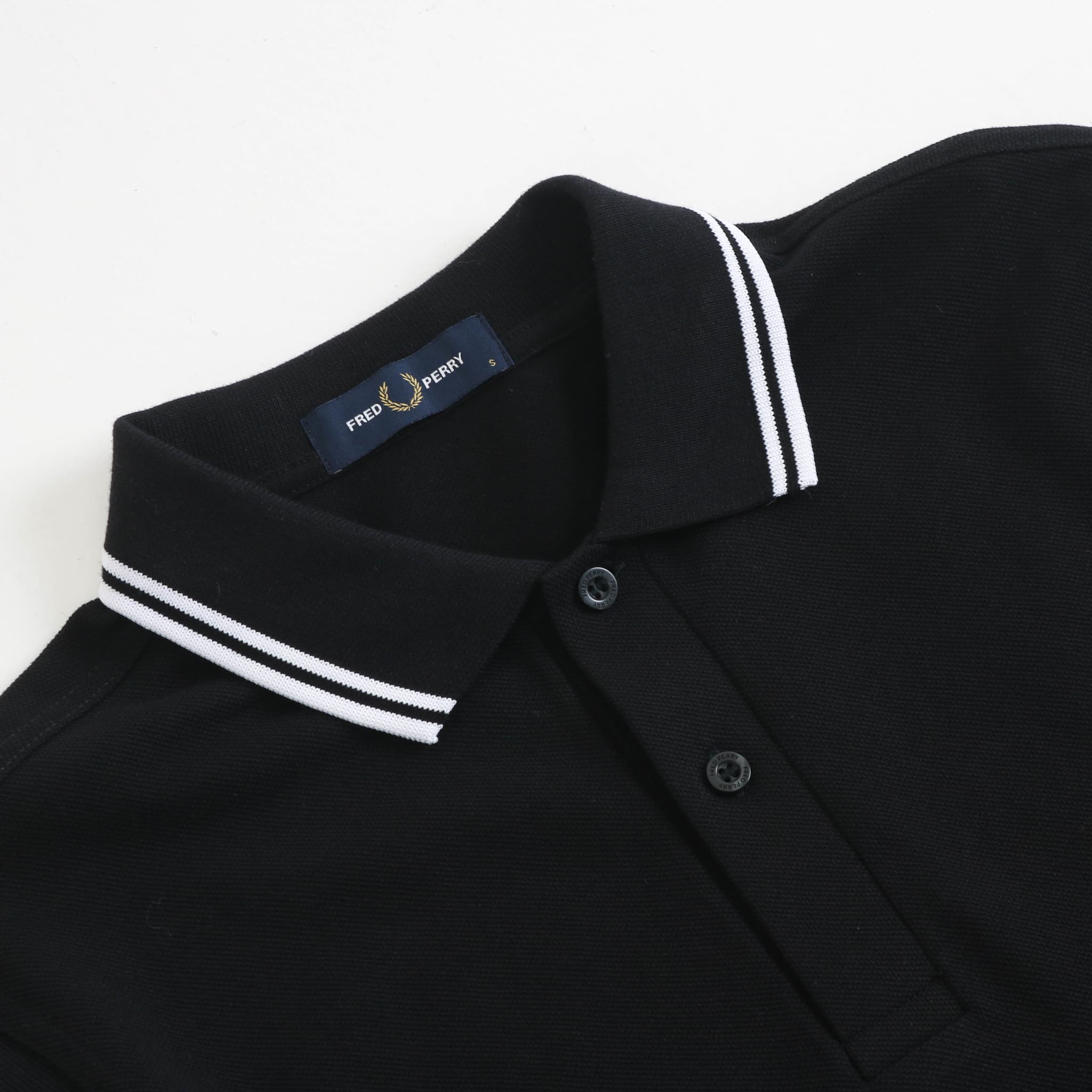 FRED PERRY フレッドペリー The Fred Perry Shirt｜BORN FREE ONLINE SHOP