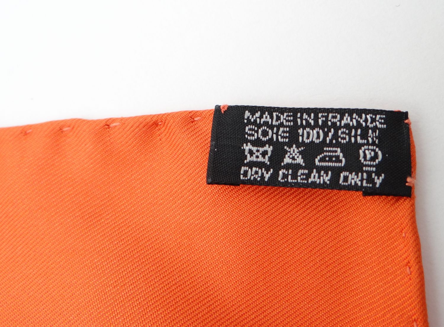 HERMES エルメス カレ45 ボルデュック リボン スカーフ シルク100