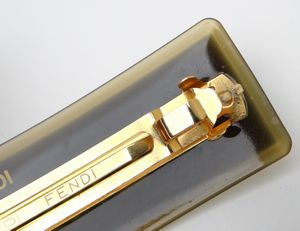 FENDI フェンディ ロゴ バレッタ ヘアアクセサリー ブラック×ベージュ