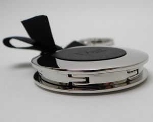 Dior Beaute ディオール バッグハンガー ノベルティ シルバー ＜USED