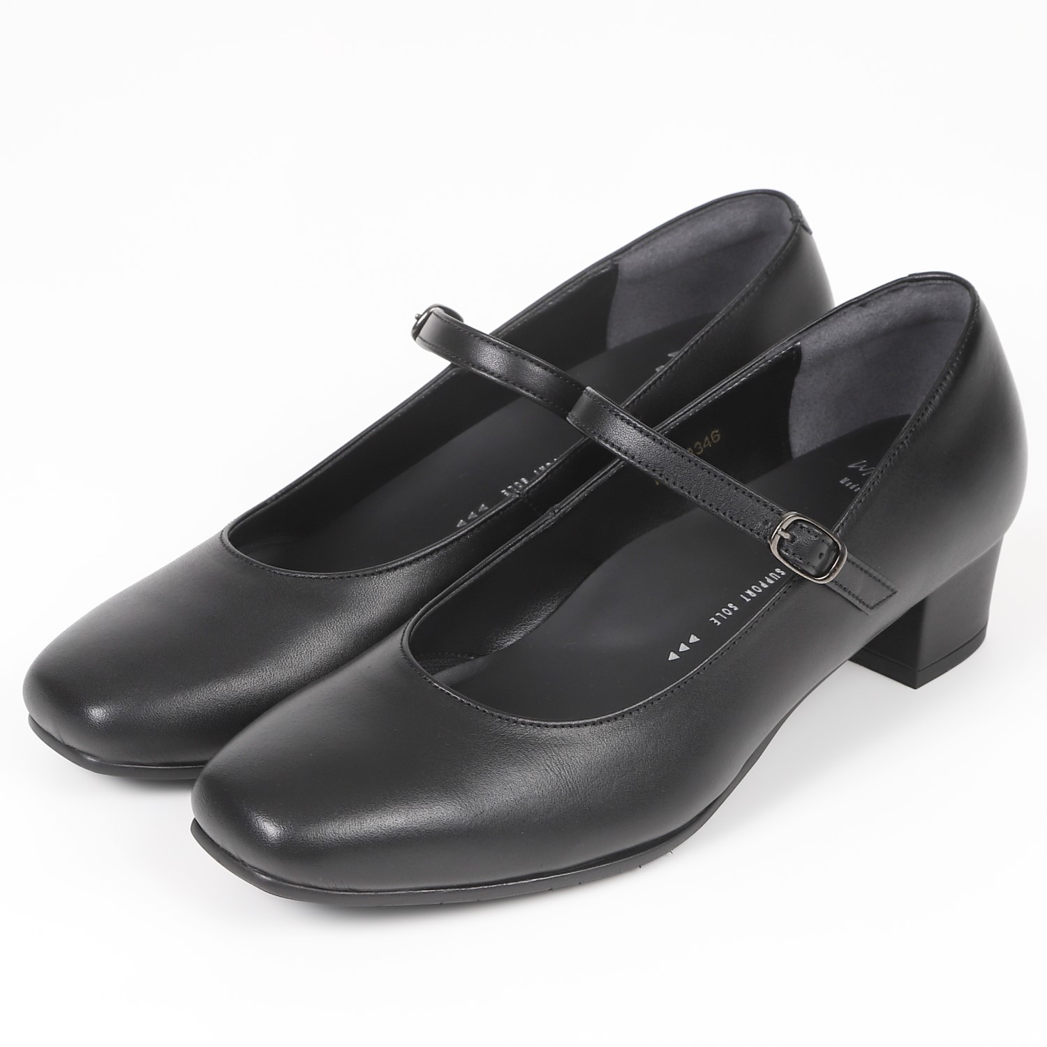 With Width（ウィズウィズ）3.5cmヒール防水加工プレーンパンプス