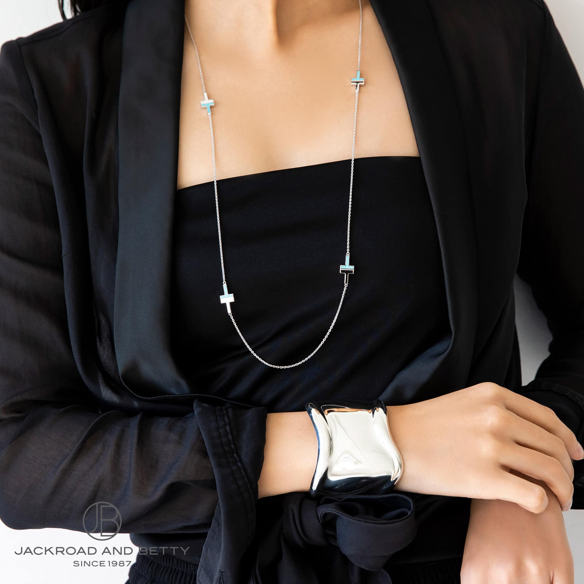 エルサ・ペレッティ ボーン カフ バングル ミディアム 右手用[60020024