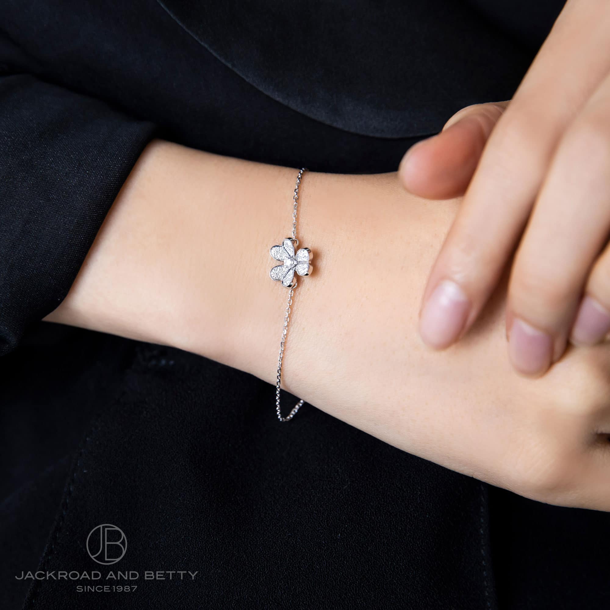 フリヴォル ブレスレット ミニモデル[VCARP3W200] Frivole Bracelet