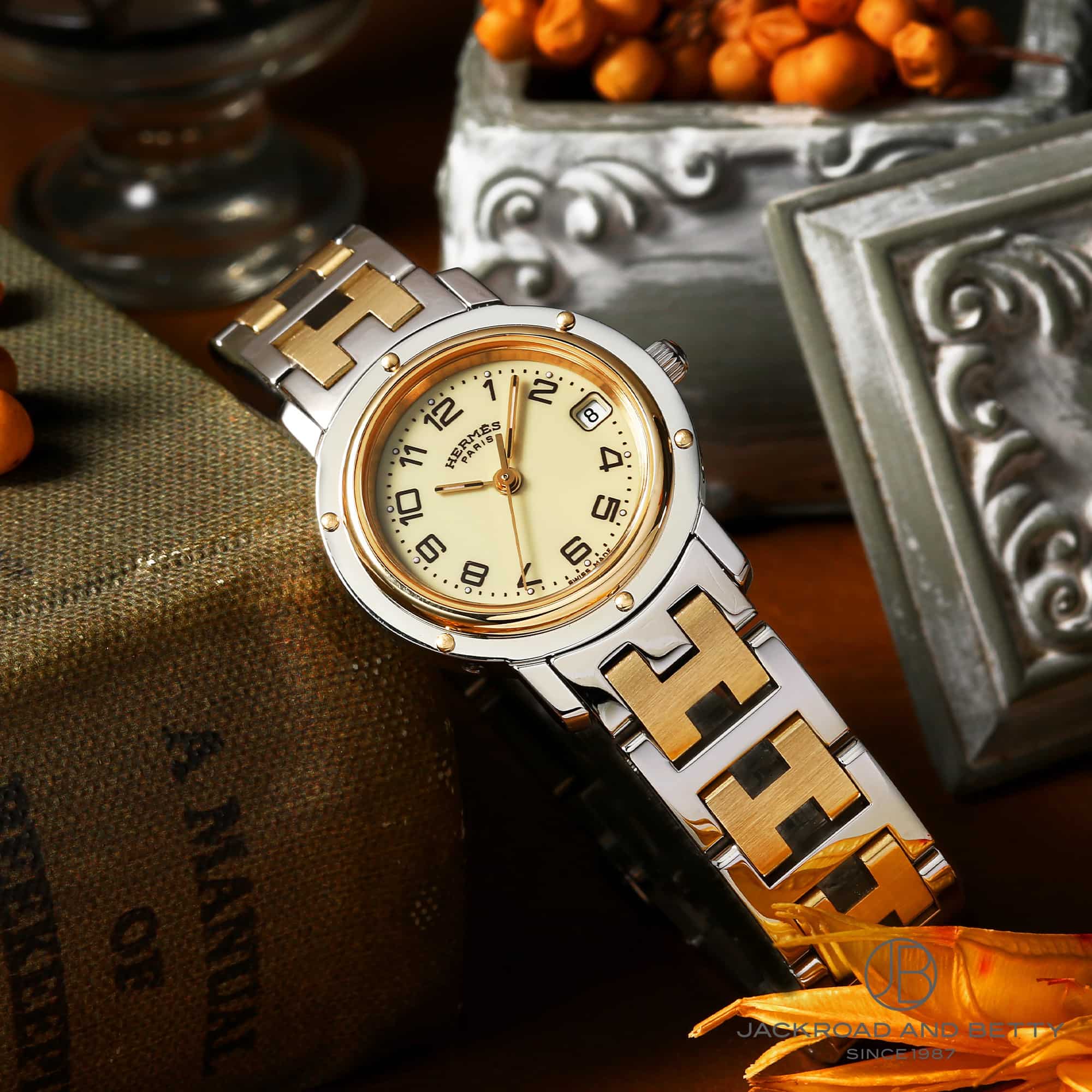 今こそ知りたい、エルメス クリッパーの特徴！時代を超えて愛される