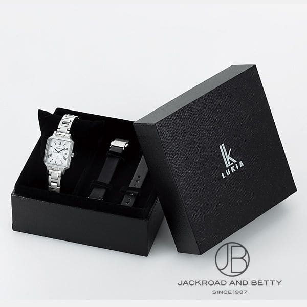 ルキア LUKIAYASE 綾瀬はるかプロデュース 25周年記念限定モデル