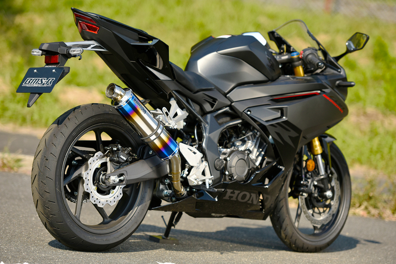 R-EVO ステンレス スリップオン：CBR250RR：政府認証 ｜ BEAMS