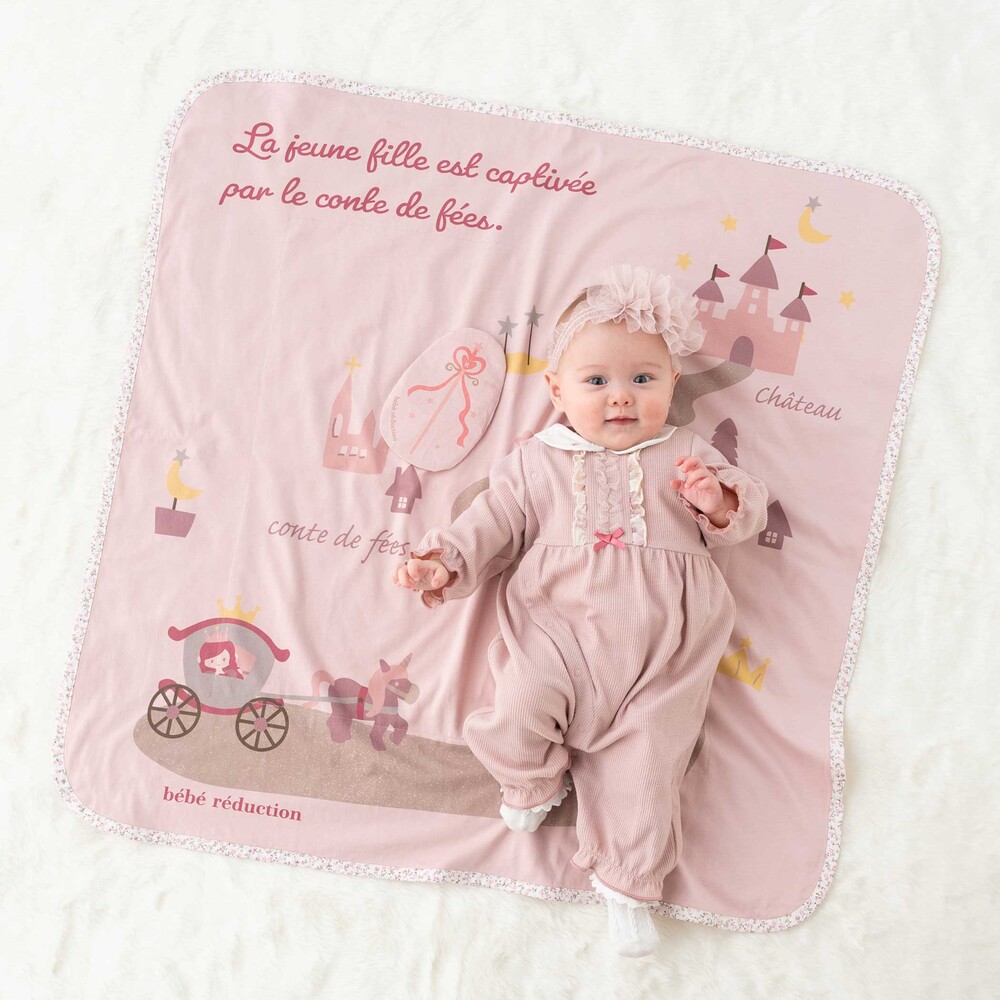 おとぎプリントおくるみ＆カシャカシャセット(ワンサイズ ピンク系